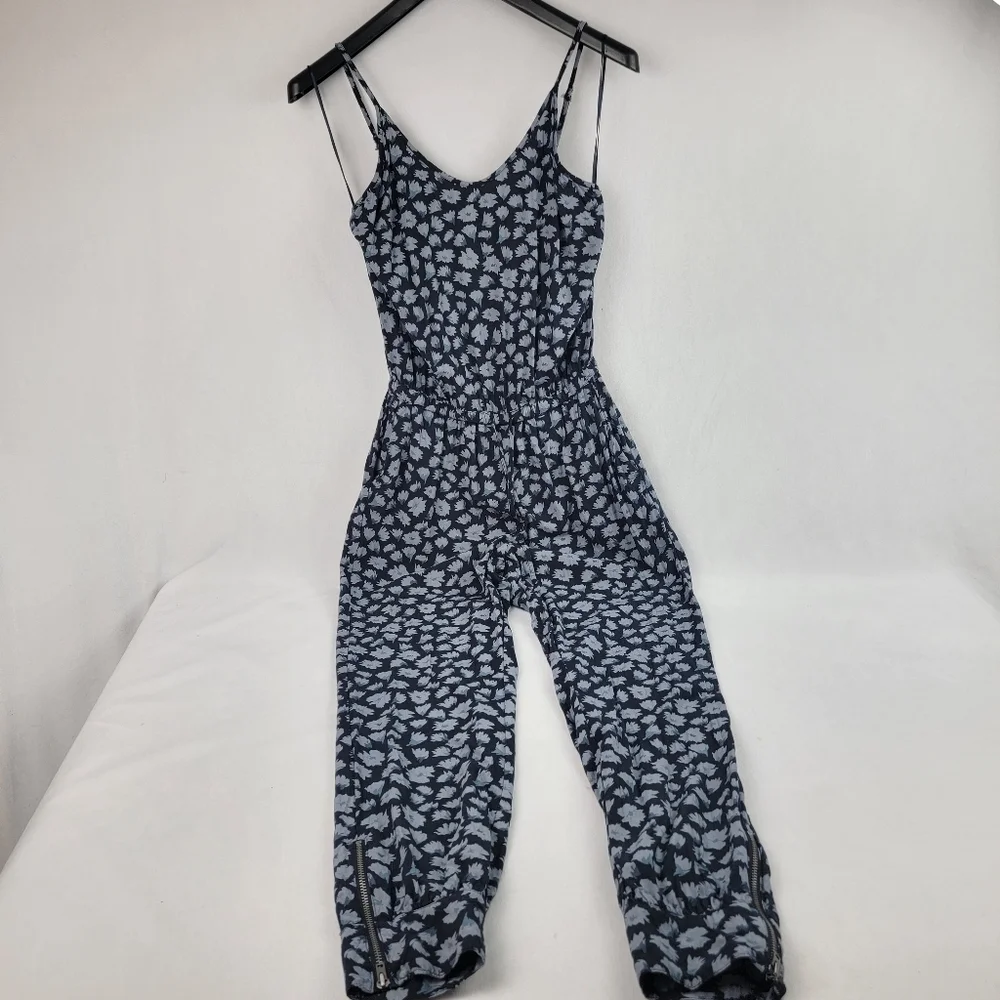 Banana‎ Republic navy floral drawstring waist  zipper bottom jogger jumpsuit
